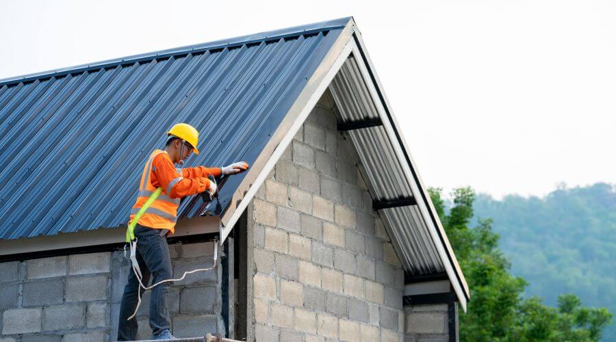 Professional residential roofers in Wingate, NC
